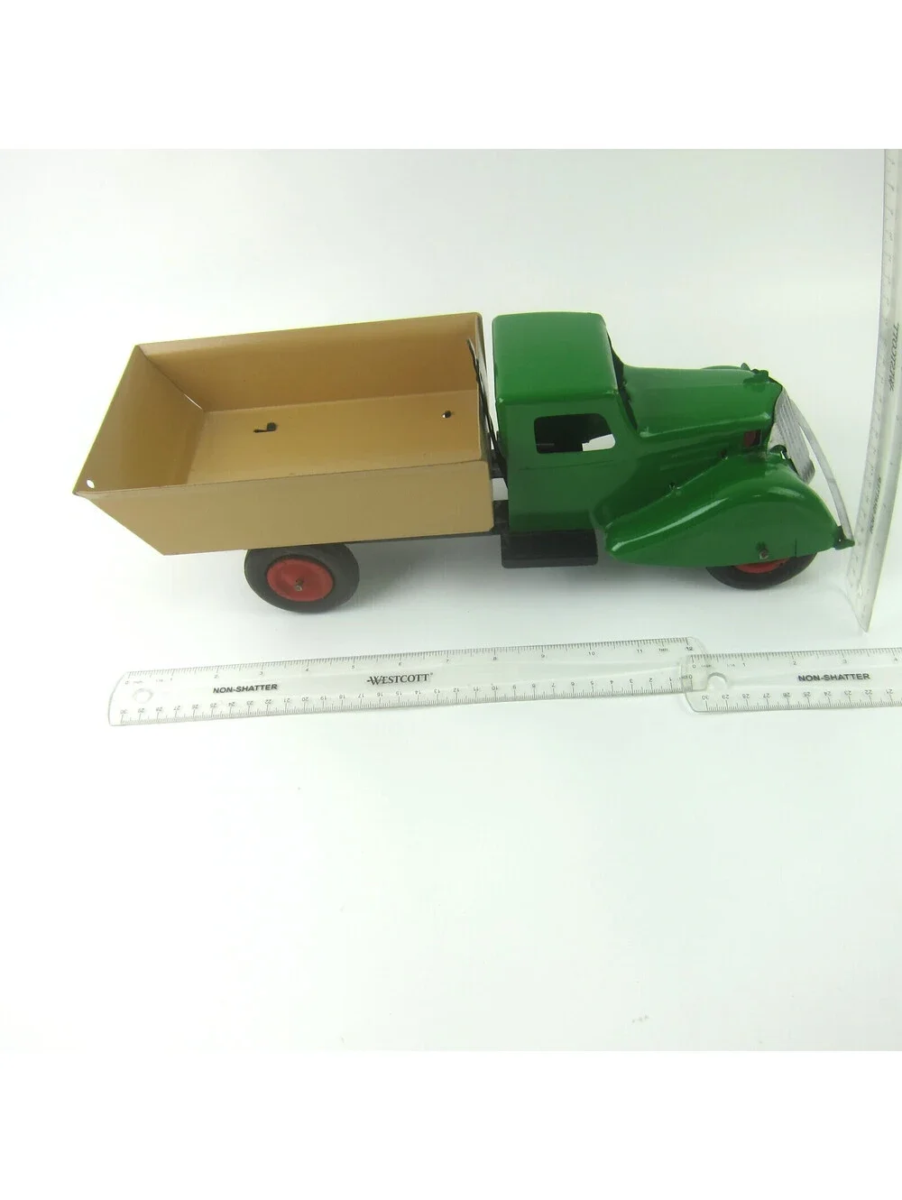 Vintage Wyandotte Pressed Steel Dump Truck 1930s Green & Yellow Art Deco RARE